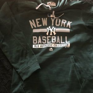 New York Yankees Hoodie Medium Majestic